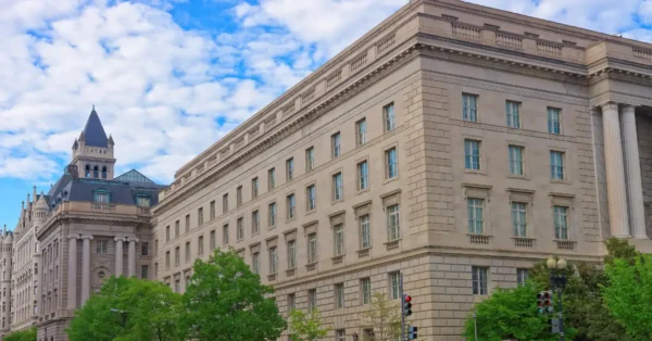 Picture of the IRS Building in Washington DC.